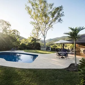 https://seclude-rainforest-retreat.queenslandhotels.net